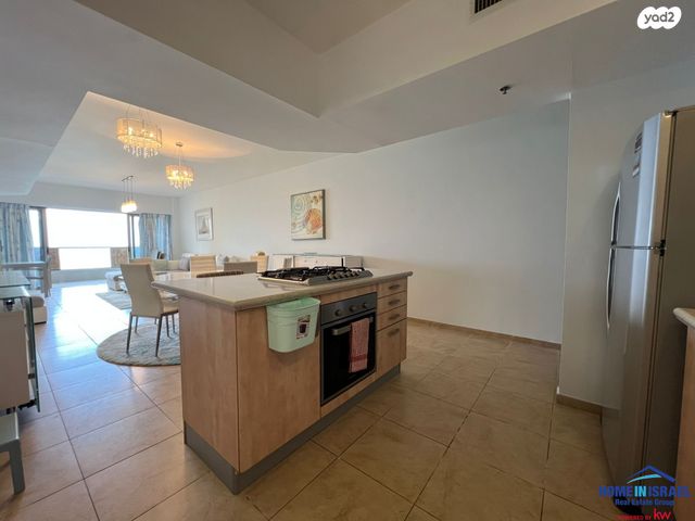 דירה, שדרות ניצה 26, צפון מערב מרכז העיר, נתניה