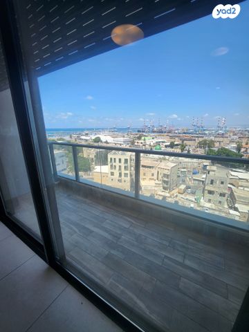 דירה, העיר התחתית, ואדי סאליב, חיפה