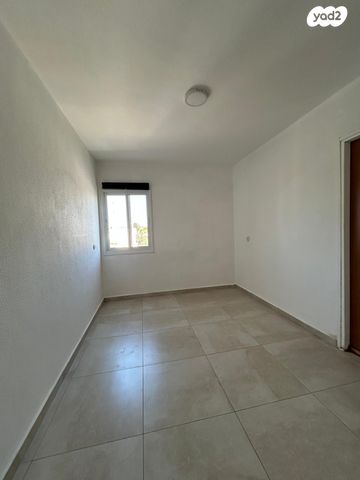 דירה, מגדל העמק