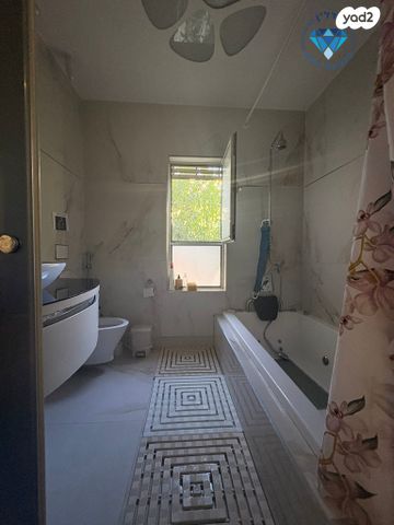 בית פרטי/ קוטג', נס ציונה