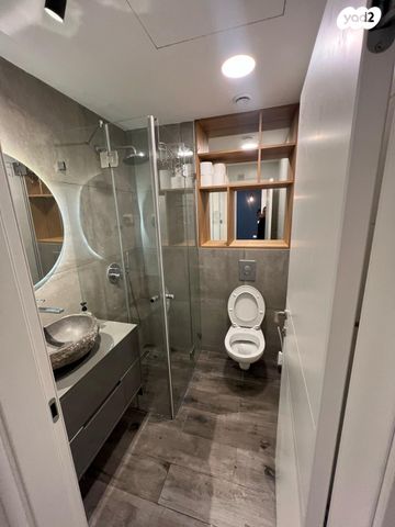 דירה, מונטיפיורי, הרכבת, תל אביב יפו