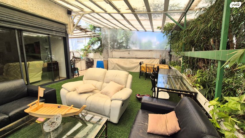 גני צהלה, רמות צהלה