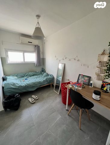 דירה, שכונה ב', באר שבע