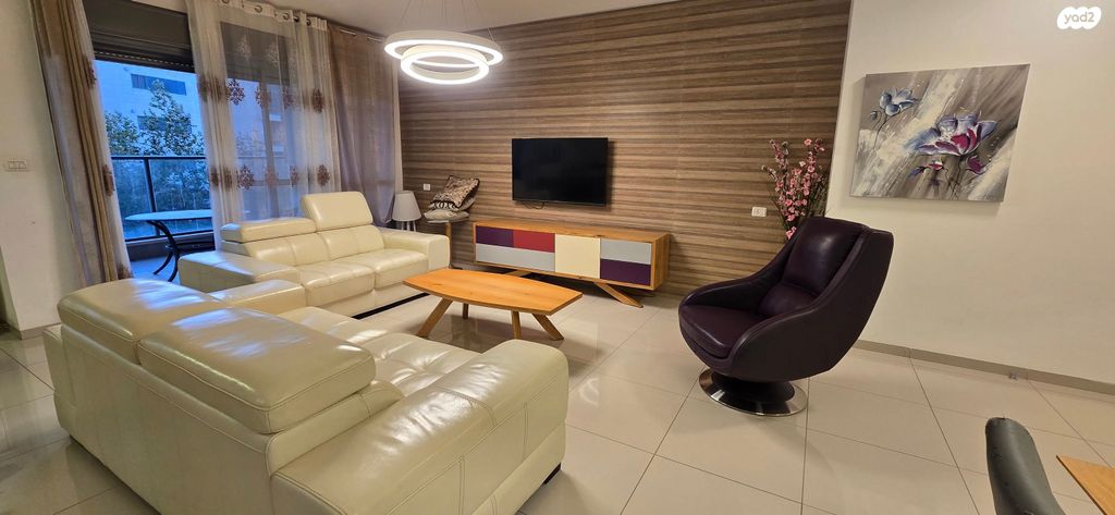 דירה, גדרון, גבעת מכוש, כרמיאל