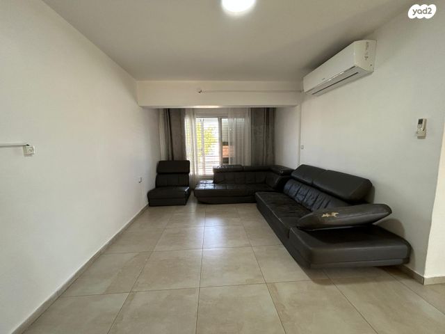 דירה, מגדל העמק