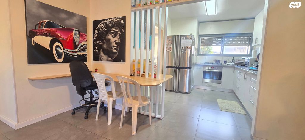 דירה, שיזף, הפרסה, כרמיאל