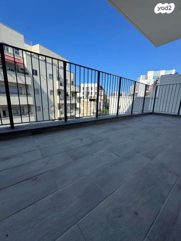 דירה, מירון, נווה שאנן, תל אביב יפו