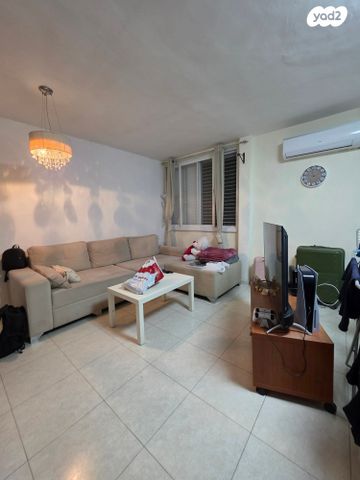 דירה, צור שלום, קרית ביאליק