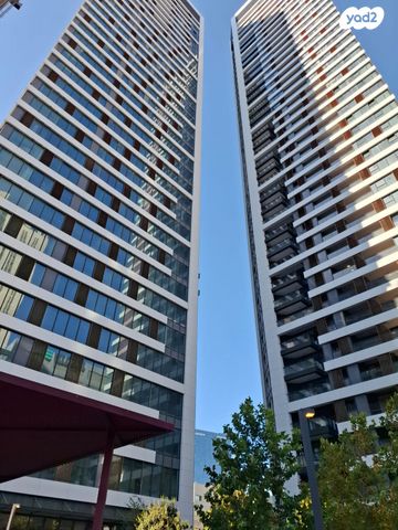 דירה, תוצרת הארץ, נחלת יצחק, תל אביב יפו