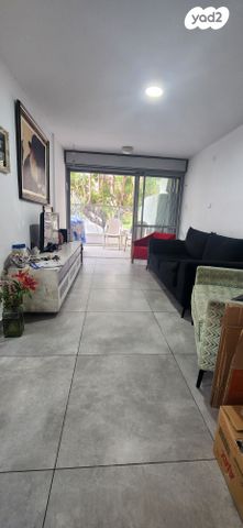 דירה, קרן היסוד, קרית ויצמן, רעננה