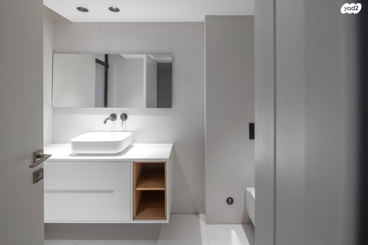 בית פרטי/ קוטג', שיכון אשר, רעננה