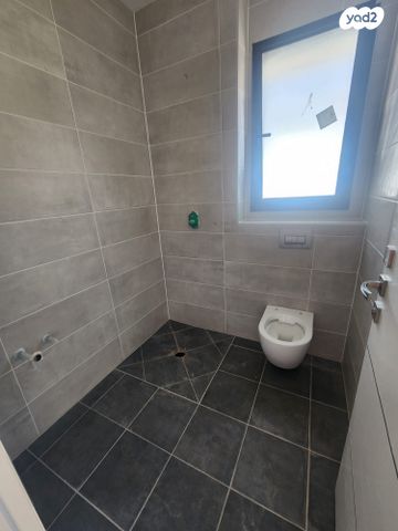 דירה, יונה וולך, גרין פארק החדשה, הוד השרון