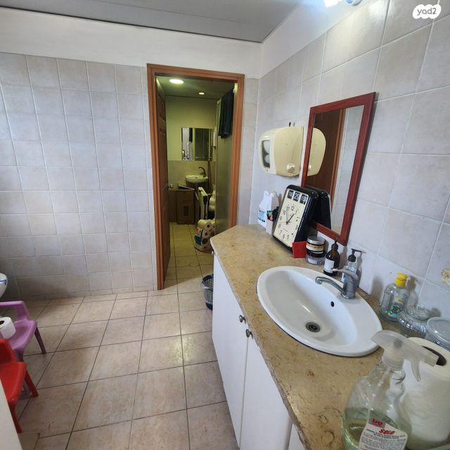 משרדים, המצודה, אזור תעשיה, אזור