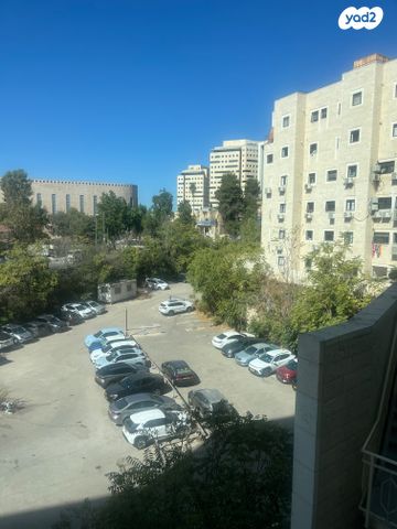 משרדים, רוממה, ירושלים