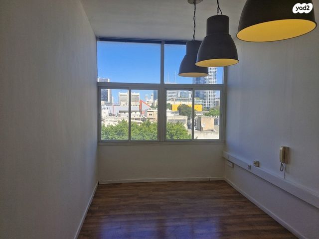 גני שרונה, קרית הממשלה