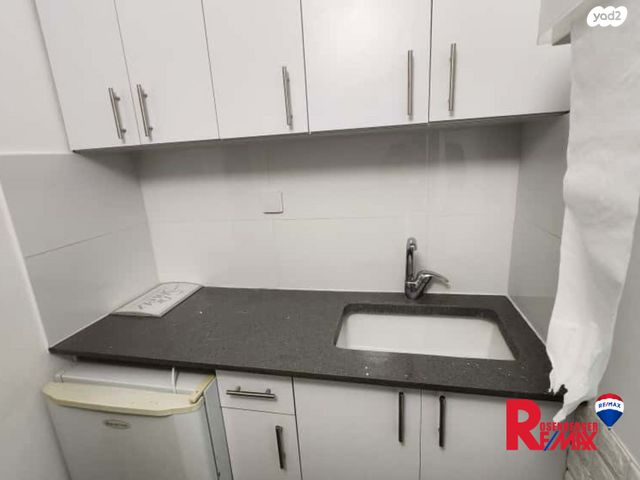 קליניקות, דוד סחרוב 19, מב"ת מערב, אזור תעשייה חדש, ראשון לציון