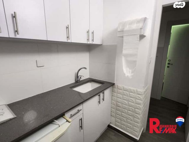 קליניקות, דוד סחרוב 19, מב"ת מערב, אזור תעשייה חדש, ראשון לציון