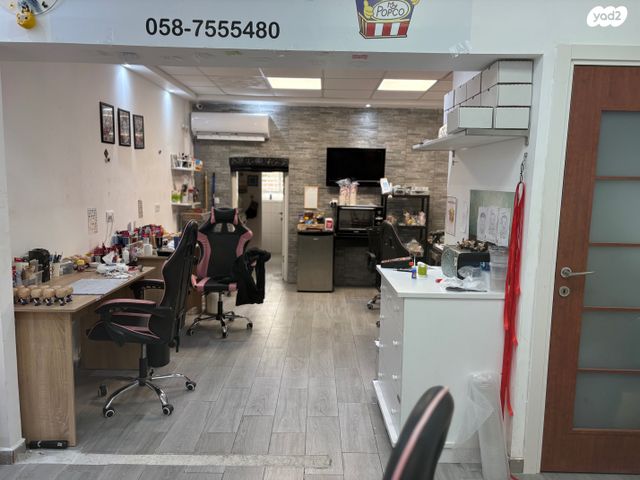 חנויות/ שטח מסחרי, הדר, רמת השרון