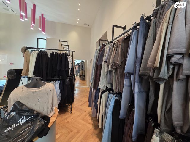 חנויות/ שטח מסחרי, שביט 8, נס ציונה