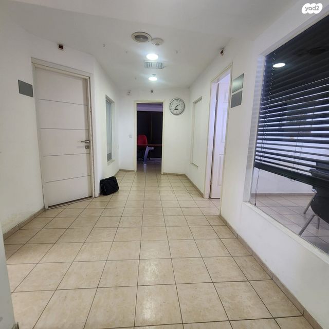 משרדים, המצודה, אזור תעשיה, אזור