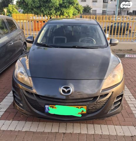 מאזדה 3