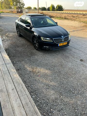 מודעת רכב סקודה סופרב