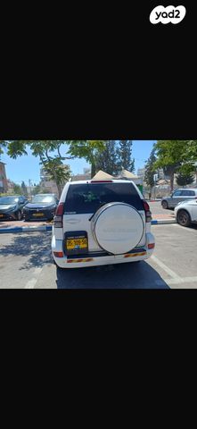טויוטה לנד קרוזר