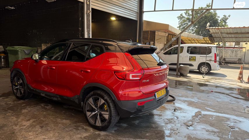 וולוו XC40
