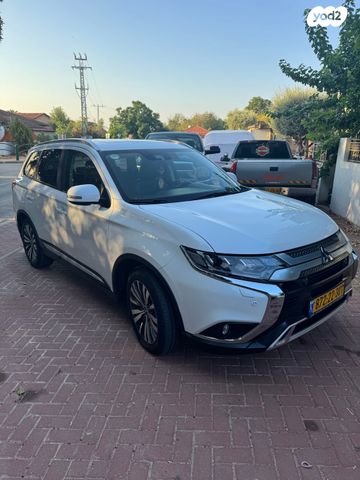 מודעת רכב מיצובישי אאוטלנדר