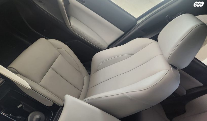 מיצובישי אקליפס קרוס