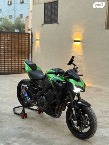מודעת רכב קאוואסאקי Z900