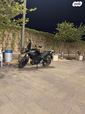 סוזוקי וי-סטרום 250