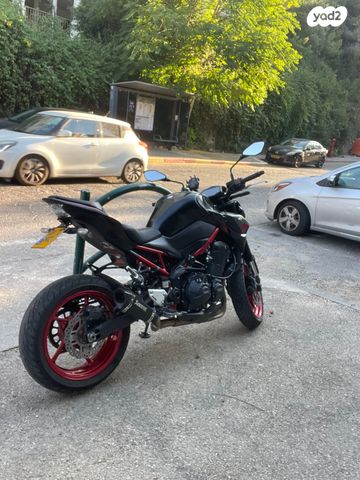 קאוואסאקי Z900