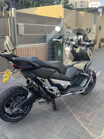 הונדה X-ADV750