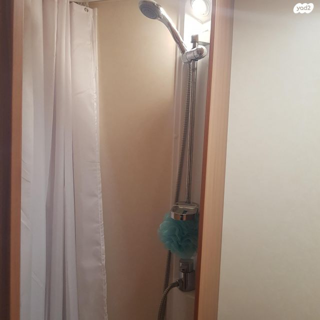 נגרר (קראוון נגרר)