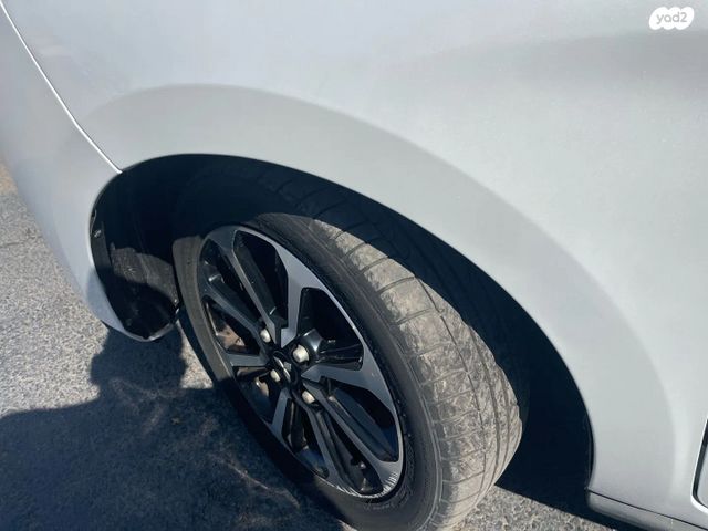 מיצובישי ספייס סטאר