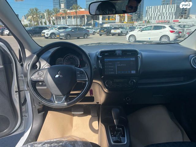 מיצובישי ספייס סטאר