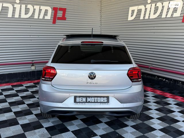 פולקסווגן פולו 