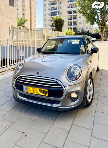 מודעת רכב מיני קופר