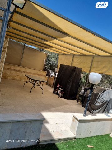 דירת גן, אריה אלטמן 18, פסגת זאב, ירושלים