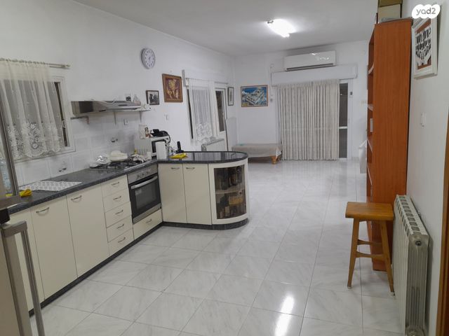 דירה, יוסי בן יועזר 7, קטמונים, ירושלים