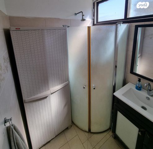 דירה, הטייסים 13, תל גיבורים, חולון