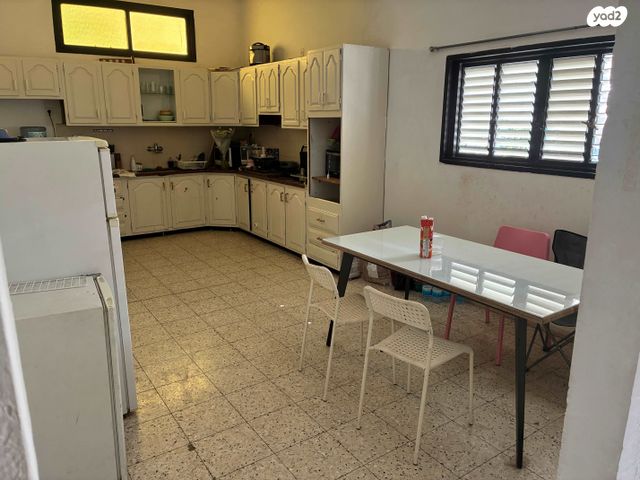 בית פרטי/ קוטג', הפורצים 31, רמת אפרים, נתניה