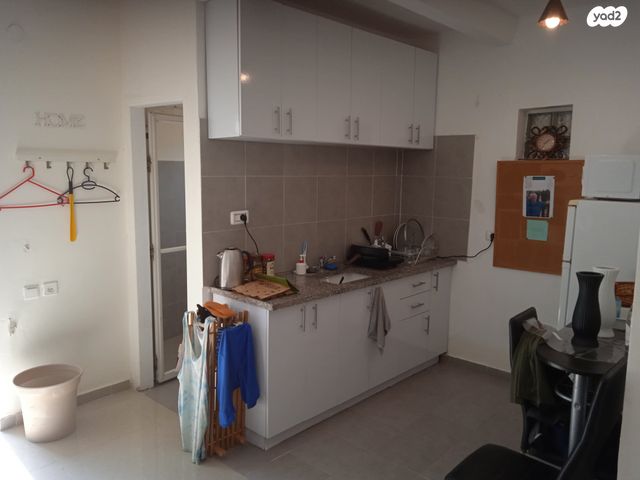 דירה, האלה 1, פתחיה, פתחיה