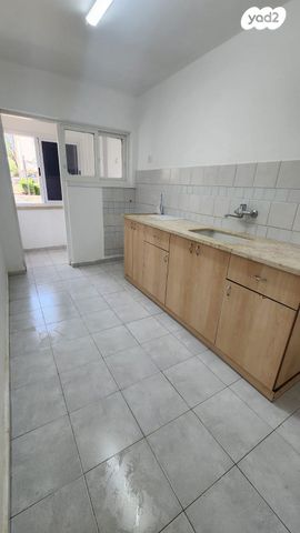 דירה, הנשיאים 6, רמת אשכול, מגדל העמק