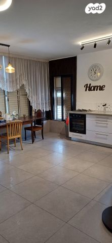 דירה, התקווה 3, שכונת גפן, רמת גן