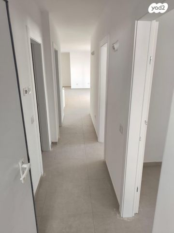 דירה, הרב שלום שבזי 225, פסגות אפק, ראש העין