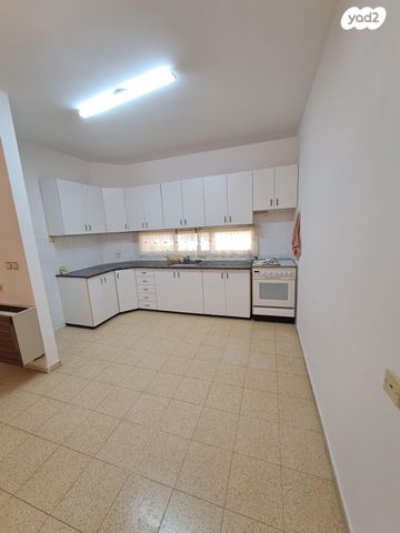 דירת גן, תמר 5, אחווה, אחווה