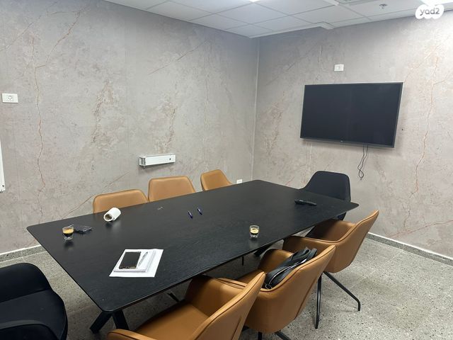 משרדים, ילדי טהרן 8, מב"ת מערב, אזור תעשייה חדש, ראשון לציון