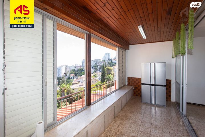 דירה, שדרות וינגייט, הדר עליון, חיפה